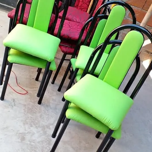 Juego de comedor y sillones de jardin