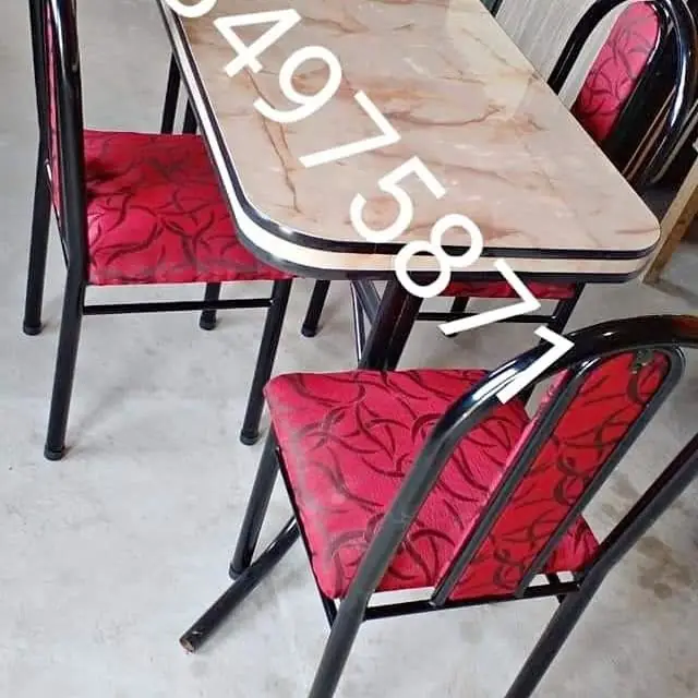 Juego de comedor y silla