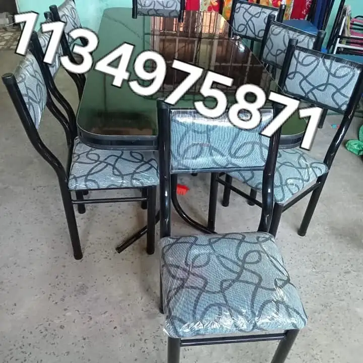 Juego de comedor y silla