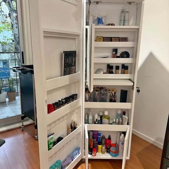 Maquillador mueble multiespacio