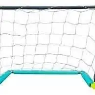 Arco de futbol apto para jugar en el agua