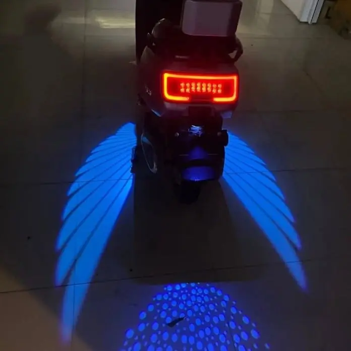Luz reflector alas moto