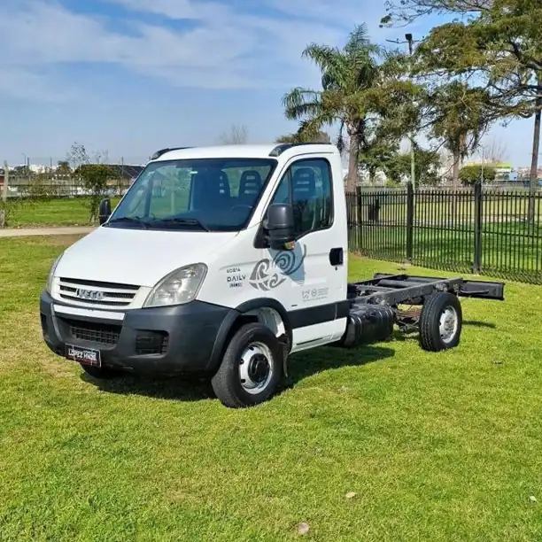 Iveco daily 40S14 AÑO 2008 Chasis
