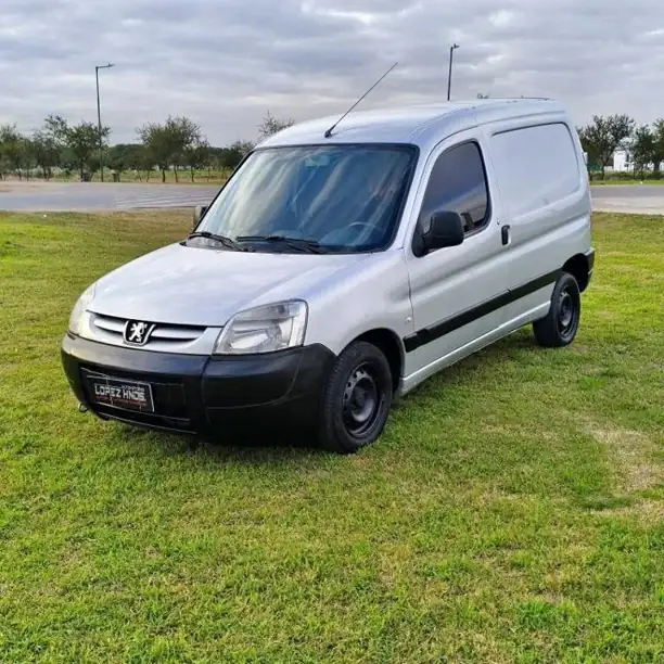 Peugeot partner 1.6 HDI furgon año 2014