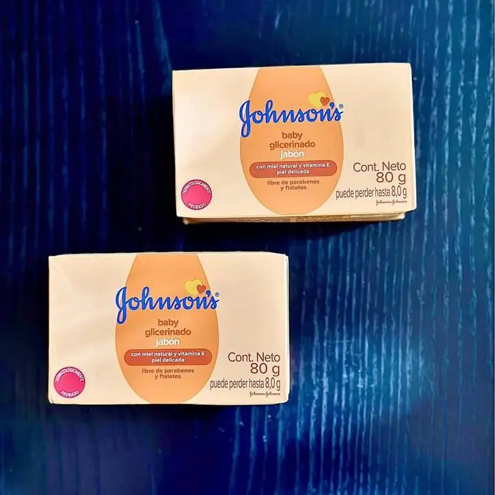 Jabón glicerinado baby johnson’s