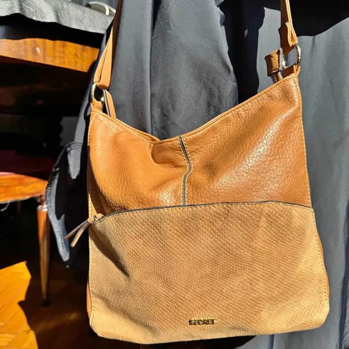 Cartera Secret color Camel
