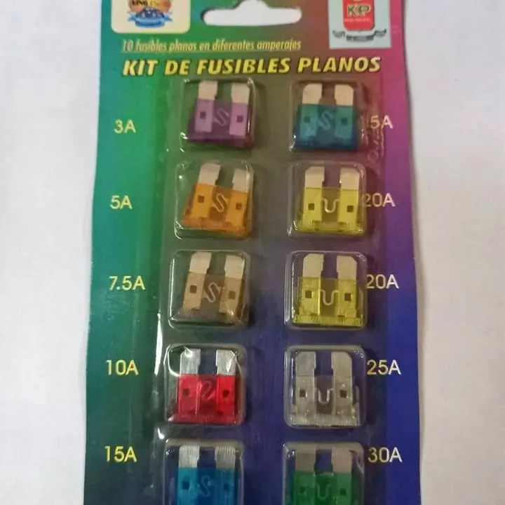 Kit de 10 Fusibles Planos para Autos y Camionetas