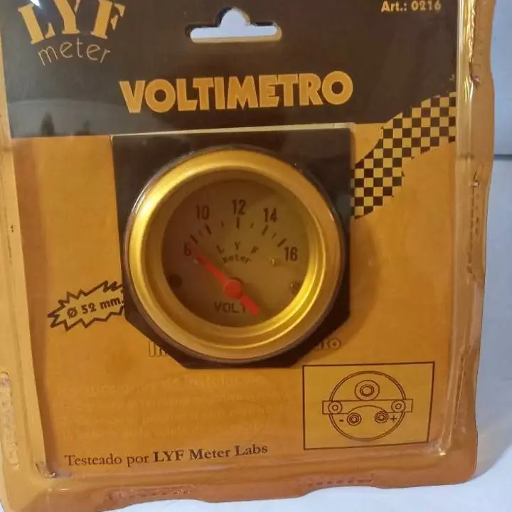 Reloj Voltimetro LYF