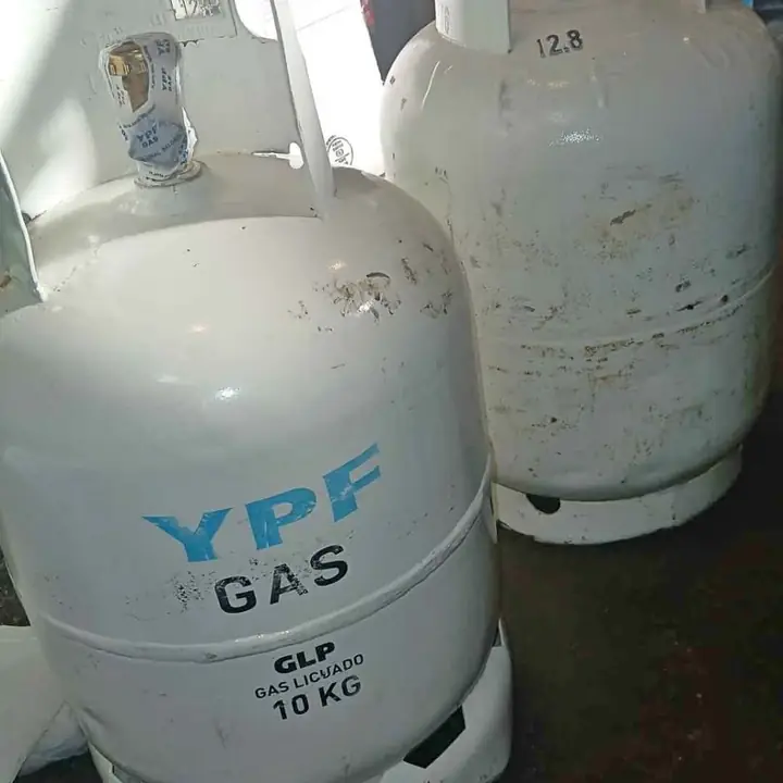 Envase lleno ypf $120.000 en efectivo