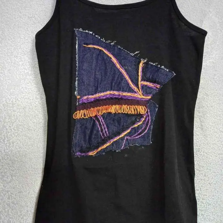 Musculosa nueva intervenida talle L ver medidas en detalles