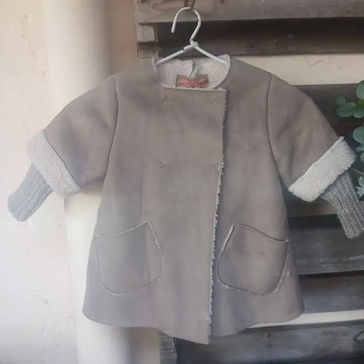 Tapadito Zara de nena talle 2 años de gamuza y corderito