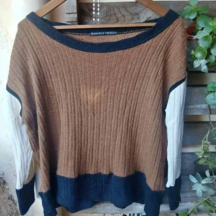 Sweater talle L/XL