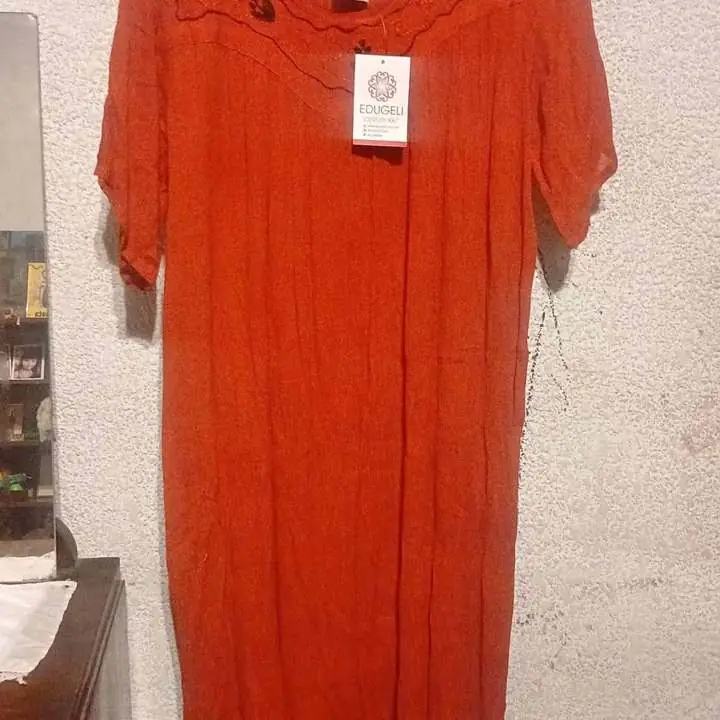 Vestido india nuevi ( es color rojo tomate)