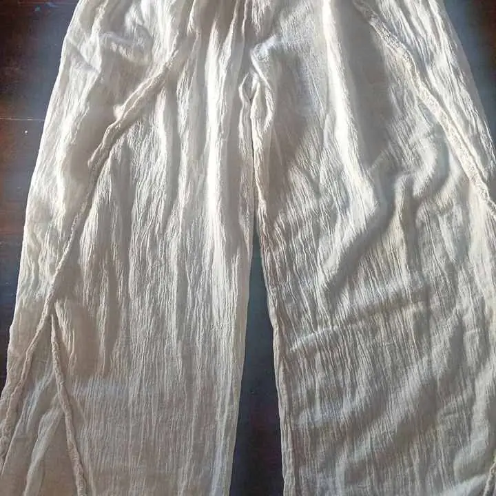 2 Pantal9nes de bambula NUEVOS precio x c/u Van del tale S al XL