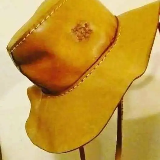 Sombrero de cuero dama 53CM diametro
