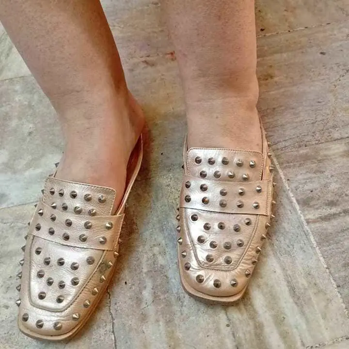 Zapatos con tachas num.36