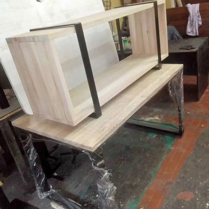 Rack de tv estilo industrial