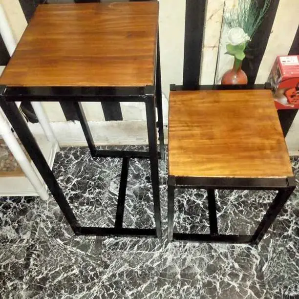 Muebles de hierro y madera