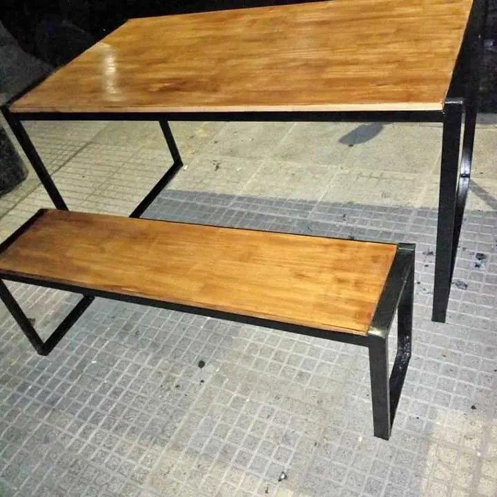 Mesa con banco