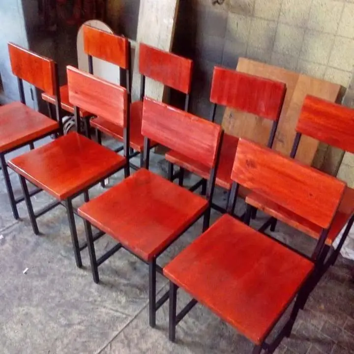 Sillas de hierro y madera ideal para bares