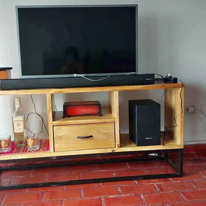 Rack de tv estilo industrial