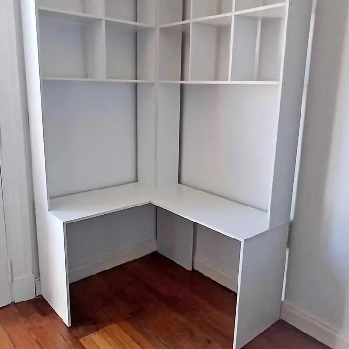 Escritorio de melamina