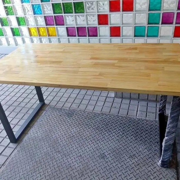 Mesas , escritorios ,barras y muebles industriales
