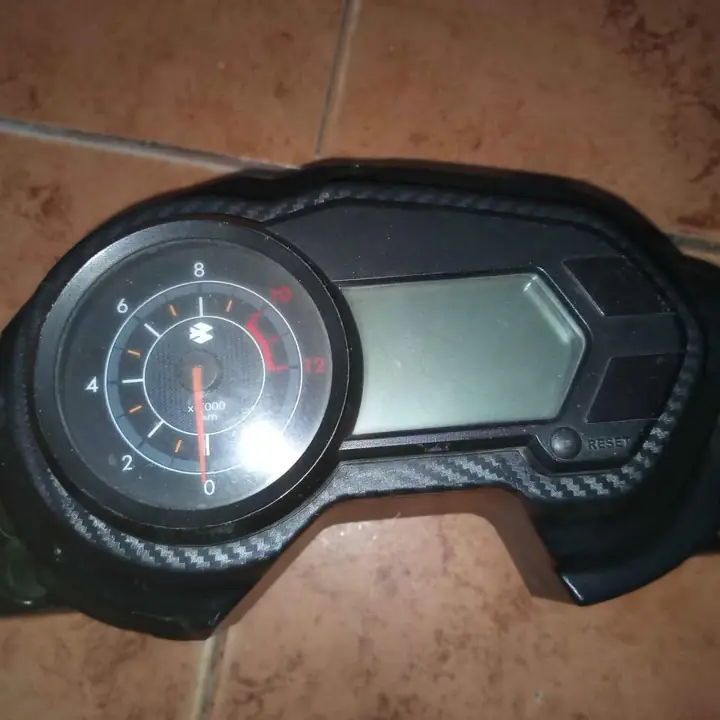 Tablero original de Rouser 135 ls