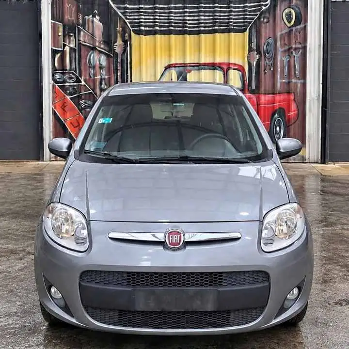 Fiat palio 2012 a 2017 gris