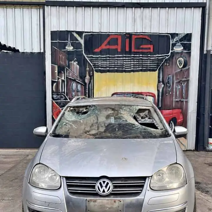 Vw vento gris plata