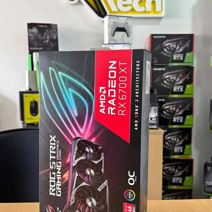 RX 6700 xt 12 gb rog strix
