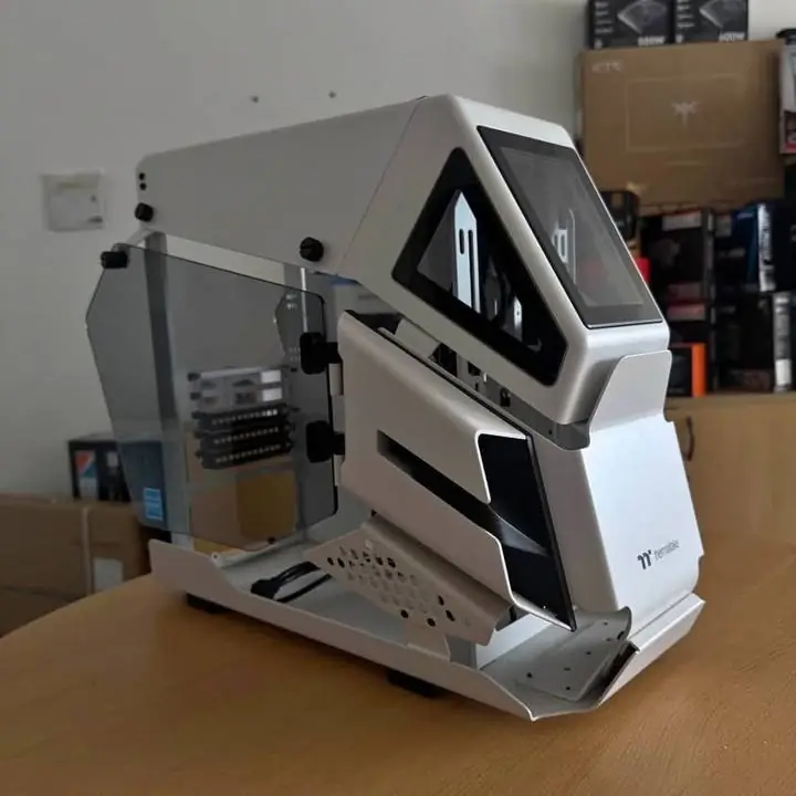 Gabinete Thermaltake AH T200 Snow Helicopter