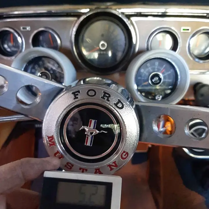 Carga aire acondicionado automotor . GL car estheticic