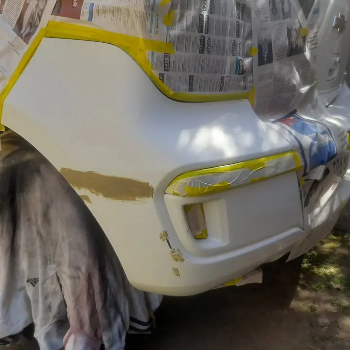 Micropintura automotor