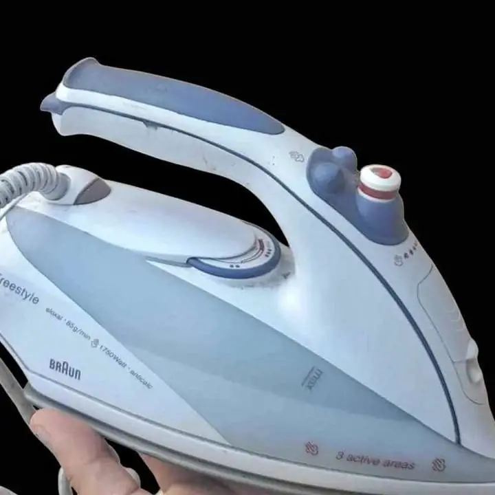 Plancha para ropa usada