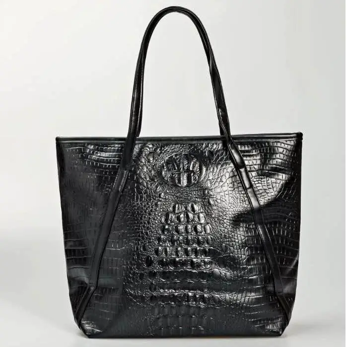 Carteras nuevas traigo por pedido