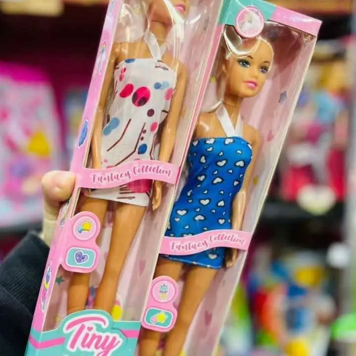 Muñeca en caja $4000