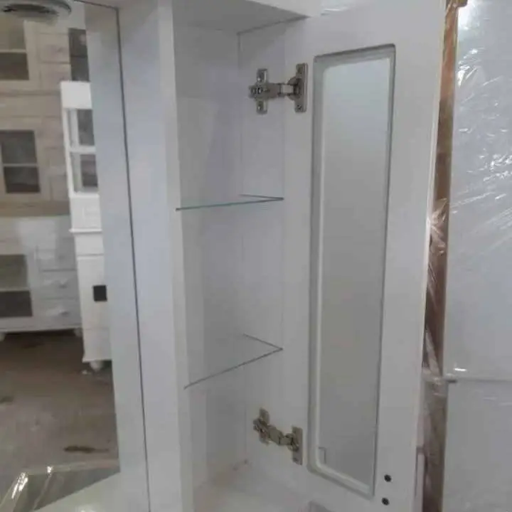 Esoejos de baño y vanitorys liquidación outlet
