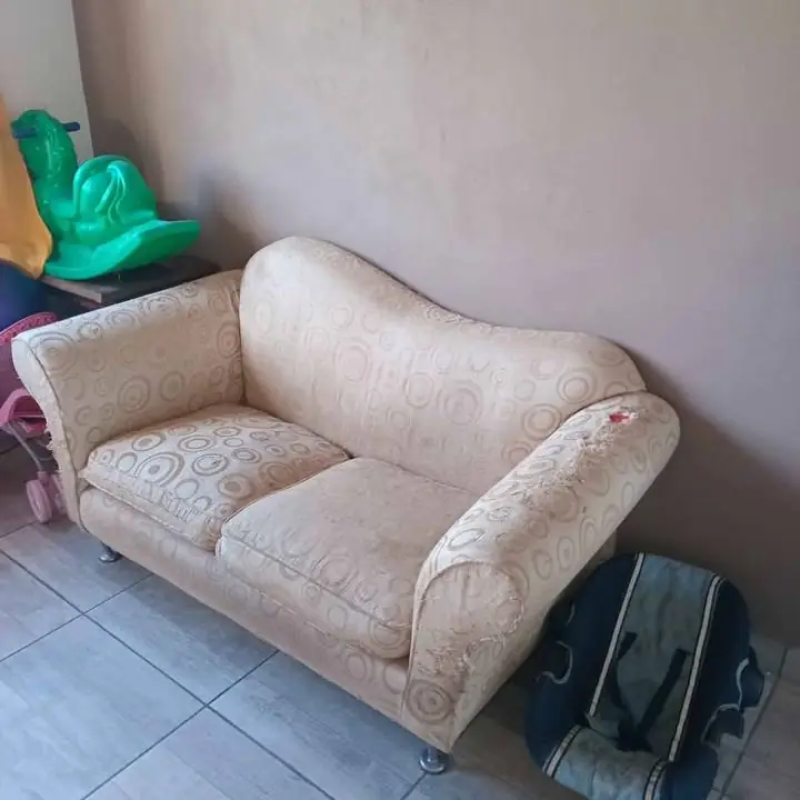 Sillón 2 cuerpos a tapizar