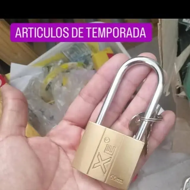 Candados $3000 candados medianos aro largo