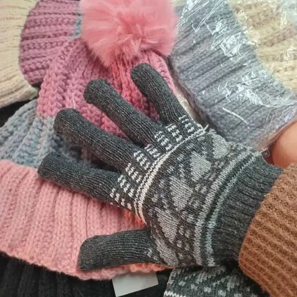 Gorro + guantes oferta