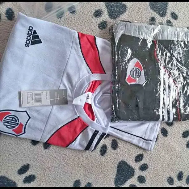 Remera y short talle M ultimo
