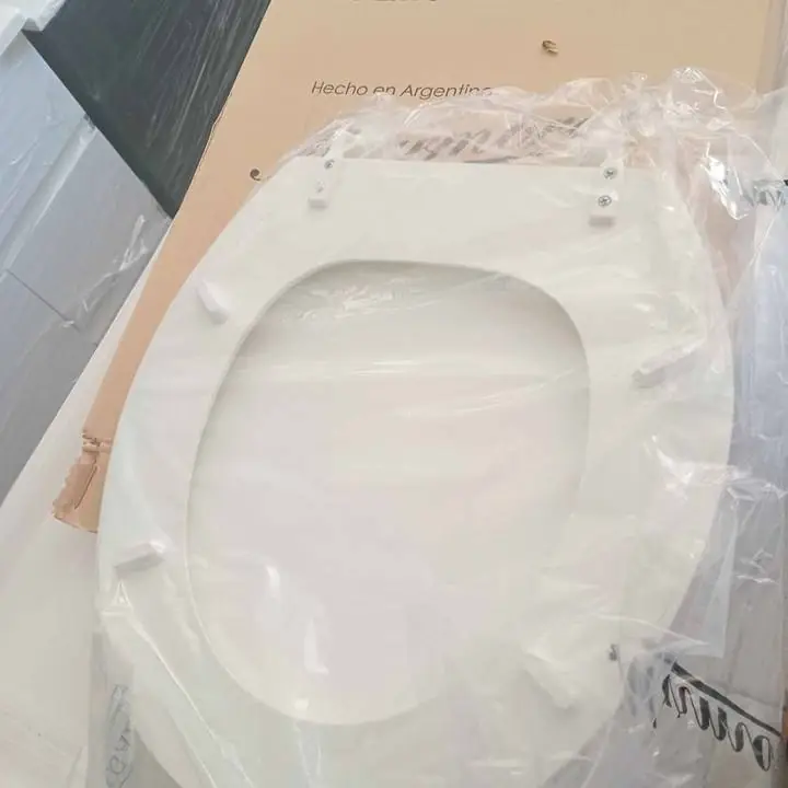 Tapa inodoro laqueada superior