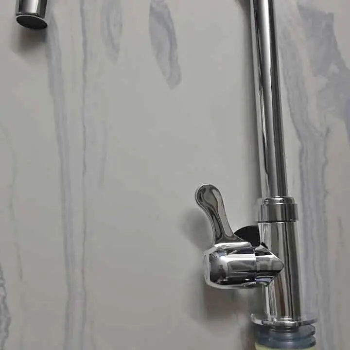 Canilla 1 agua (solo fria)