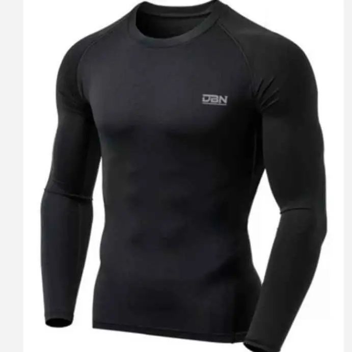 Ultimo combo a 25 mil camiseta termica xxL mas medias termicas largas y gorro ajustable