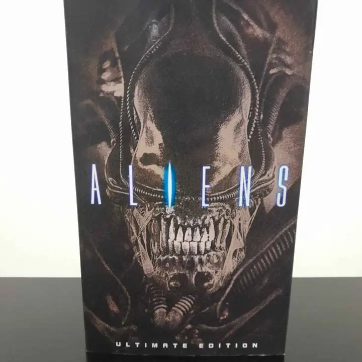 Figura de aleien NECA