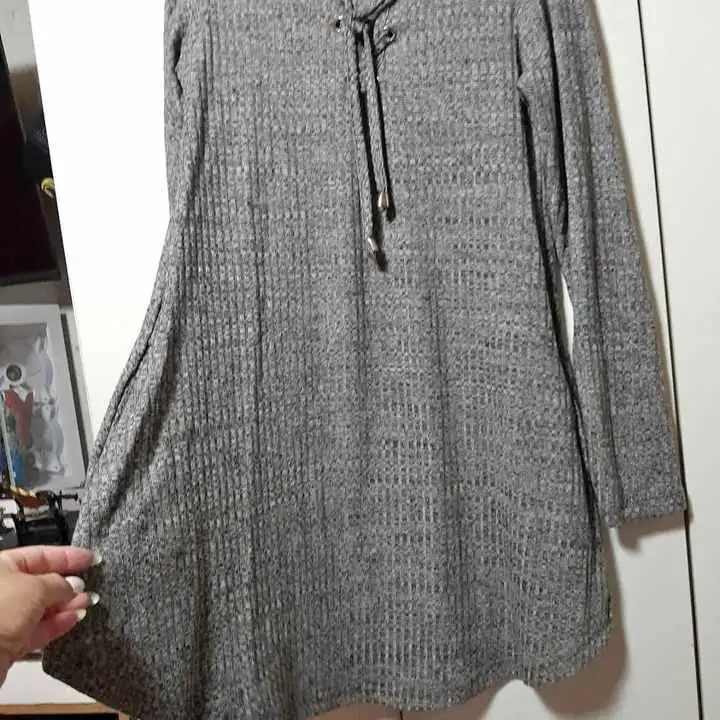 Hermos camiseta limdisima tela con bolsillos talle 2/3 es nuev a 10 mil se retira por wilde