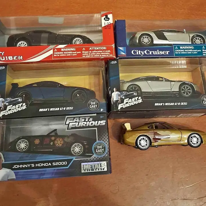 Autos Escala 1:32 - Rápido y Furioso y New Ray