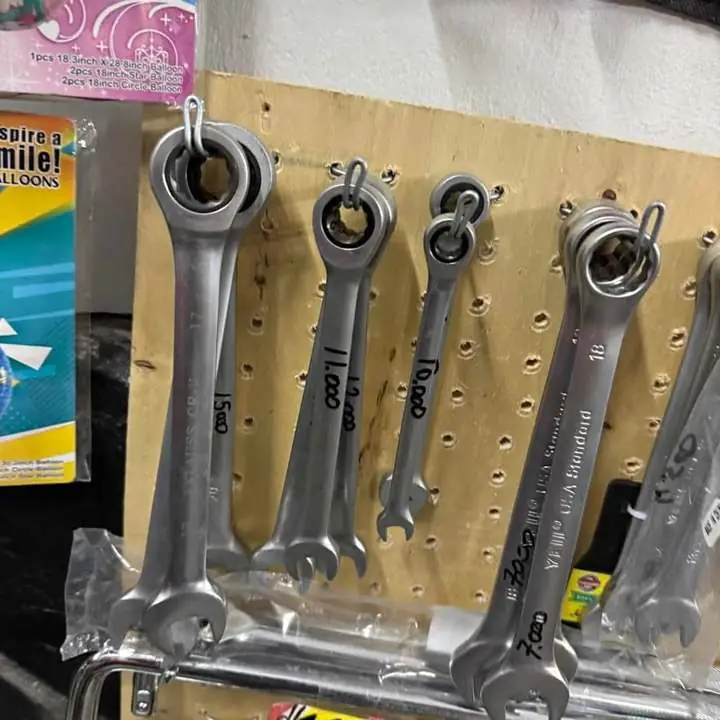 Llave combinada con cricket