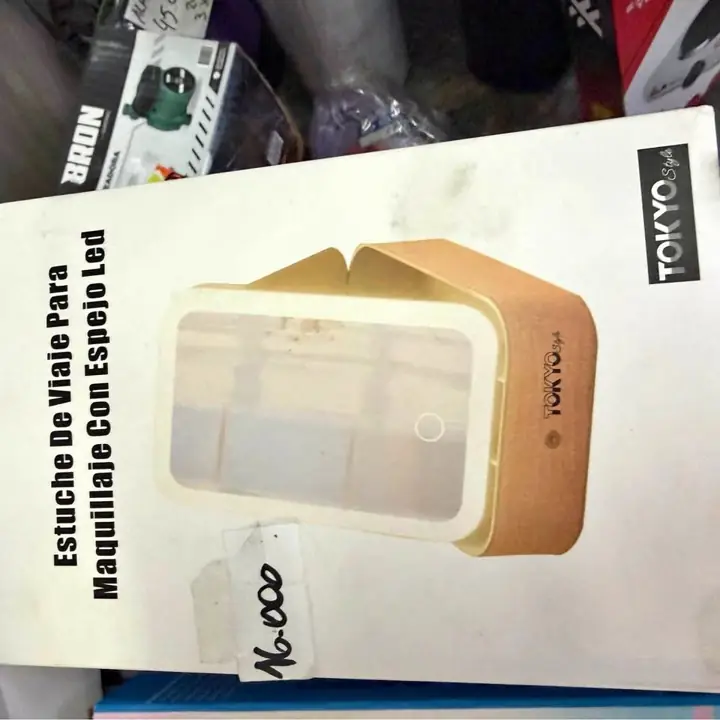 Estuche de viaje con espejo porta maquillaje con luz